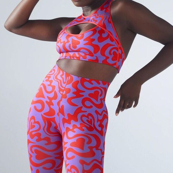 Savage x Fenty flattering comfortable pcolorful sports bra leggngs set